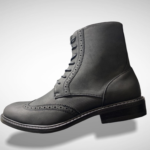 UNLISTED BY KENNETH COLE BUZZER TEXTURED BOOTS - Picture 2 of 3